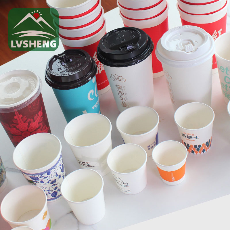 Es poden posar les tasses de paper d’un sol ús al forn?