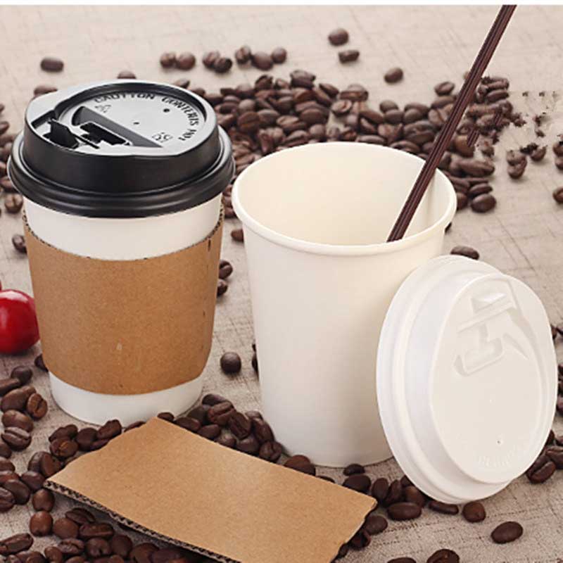 Tassa de paper de cafè amb tapa