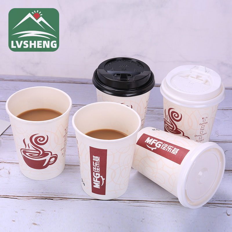Tasses de paper kraft