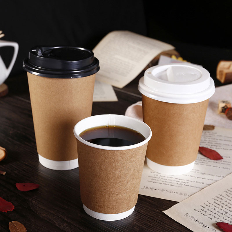 Tasses de kraft de paper per beure fred i calent
